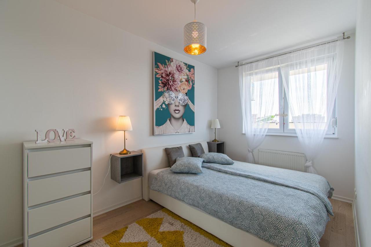 Flexible Selfcheckins 32 - - Garage - Electric Vehicle Ccharger - Big Loggia - New - Repinc 32 Daire